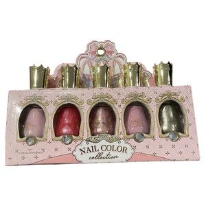 🪷 NIB Nail Color Collection Set
